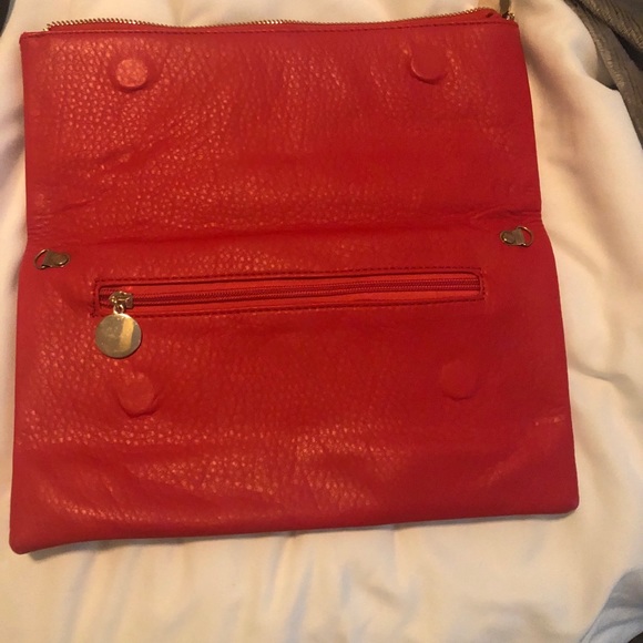 Pink clutch - Picture 2 of 2